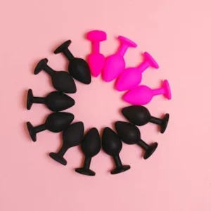 plein de plug en cercle, noir et rose